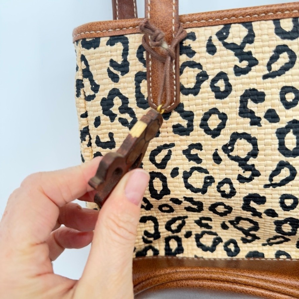 Liz Claiborne Shoulder Bag Leopard Print Straw Woven Brown Tan Small - Picture 5 of 14